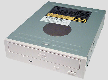 Compaq_LTD163.jpg